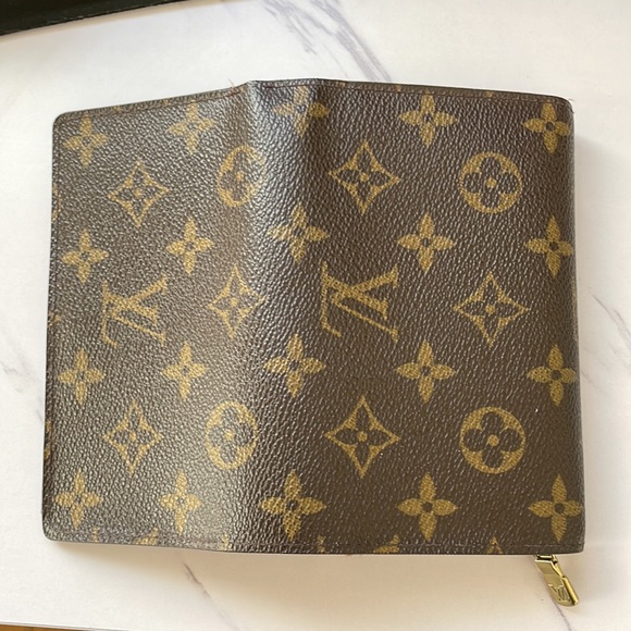 Louis Vuitton wallet - Picture 7 of 7